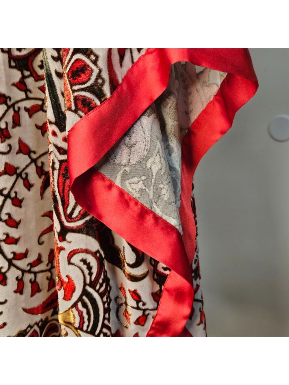 Woman's Soft Surroundings floral boho velvet burnout jewel tone red/beige shawl - Picture 3 of 7